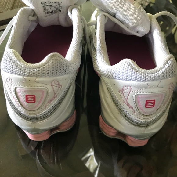 Nike Shox Women’s 9.5 - Picture 3 of 6
